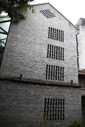 ש������