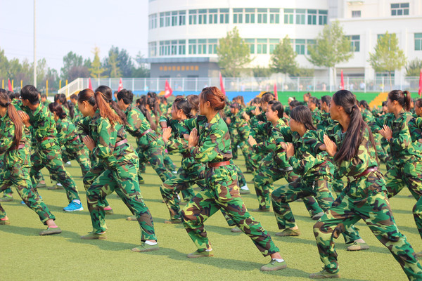 ��ѧ����ѵ