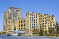 ��ǧ��·�ߵľ�����Ⱥ