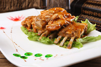 �������