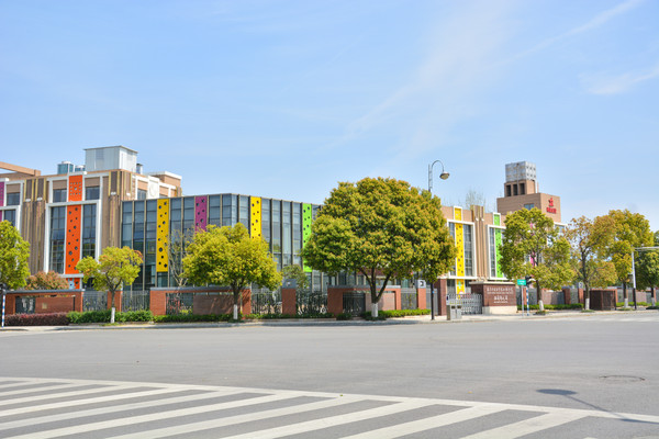 �Ͼ���԰�׶�԰