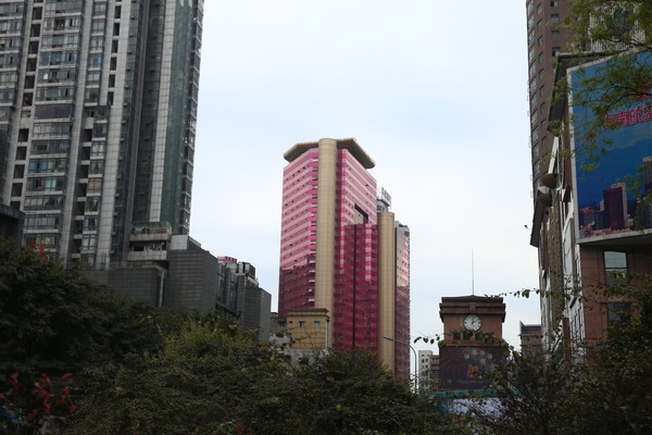 ��ƺ��̨����