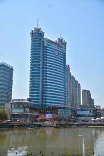 ʢ����ʴ���