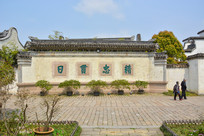 ���ҹ���