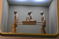 �������