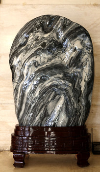 ��Ȼ����ʯ