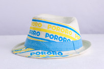 ��ɫ��ͯ��ñ