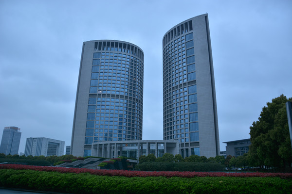 �Ϸ�������