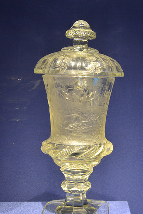 Ұ�����Գ������иǲ����Ʊ�