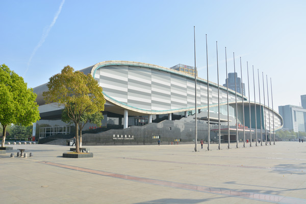 ������չ