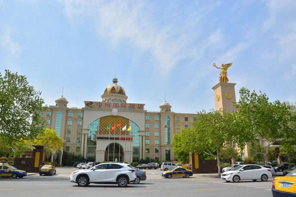 �������ݹ��ʷ���