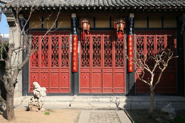 �ŵ佨��������ľ