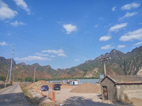 ��ɽ����