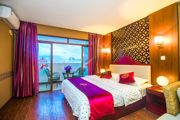 ���ݿͷ���