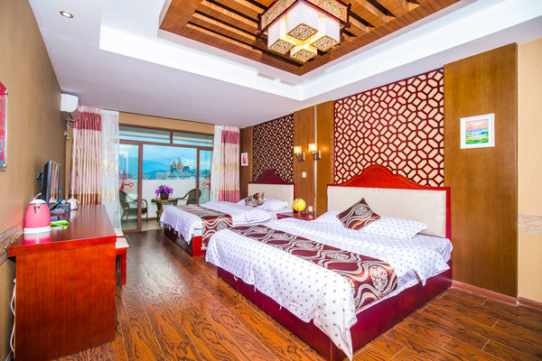 �ߵ���ͷ�˫��