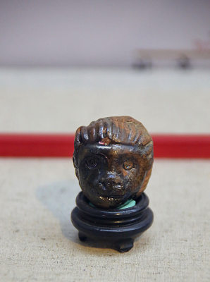 �������պ�ͷ