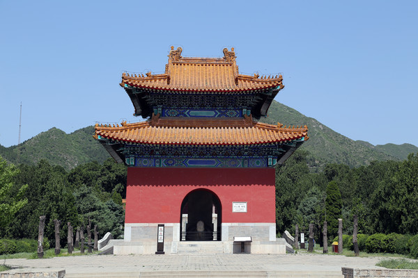 ������ʥ�±�ͤ