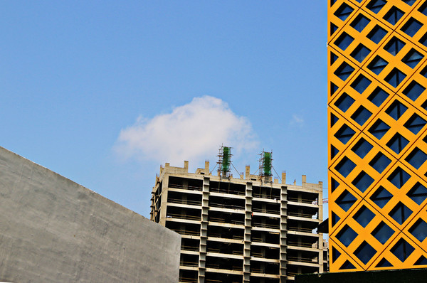 ��ɫ������ 