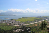 ���и���