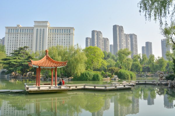 ������԰�羰