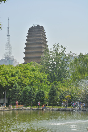 С������