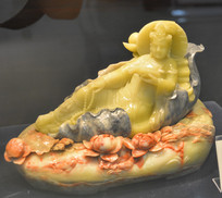 ����ʯ��̳־�����