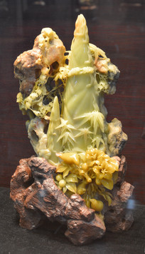 ����ʯ����紺