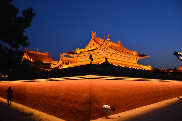 ����ҹ��