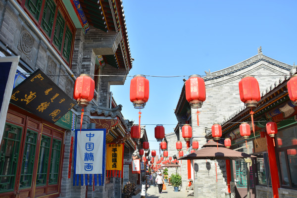 ���ͺ�����ʳʯ��