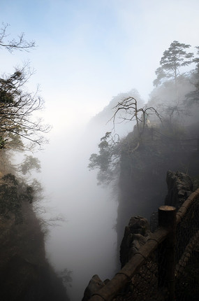 ���ж�üɽϿ��