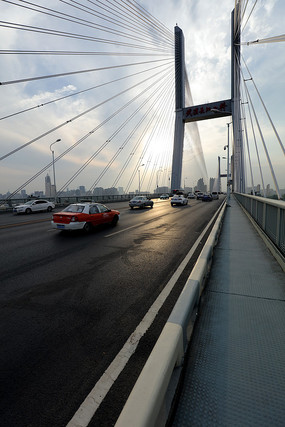 ����ͨ�еĶ���