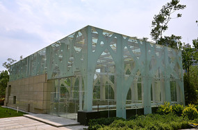 ���β�������