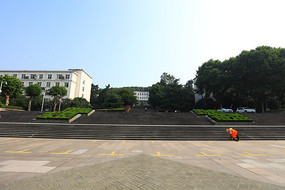 ����ũҵ��ѧ�Ĺ㳡