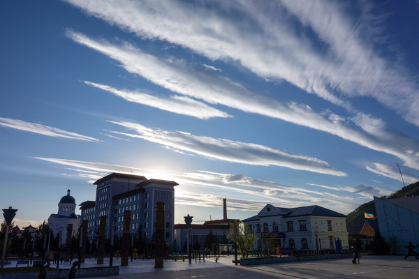 С������