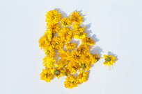 ֱ