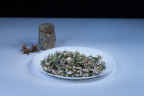 ��ɽҰ�ո�Ҷ�ױ���