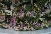 ��ɽҰ�ո�Ҷ��װ����д 