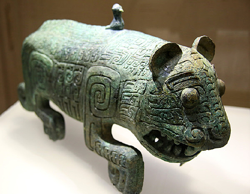 �̴�����˫β��ͭ��