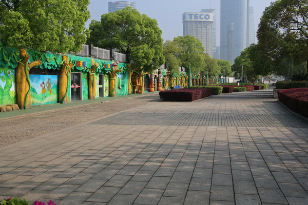 ��ͨ����ǽ�����н�