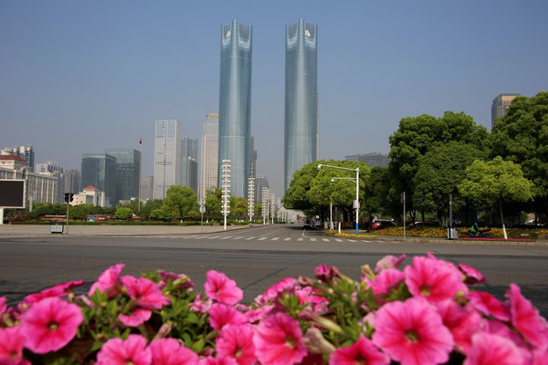 �ϲ����̲�ִ�����¥