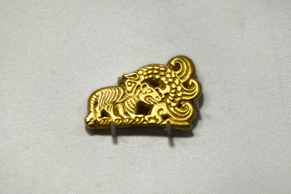 ս��������ɻ�����