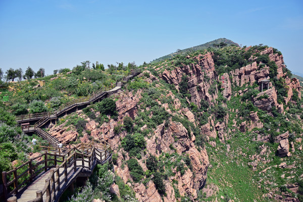 ��ɽ�Ĺ۾�ջ��