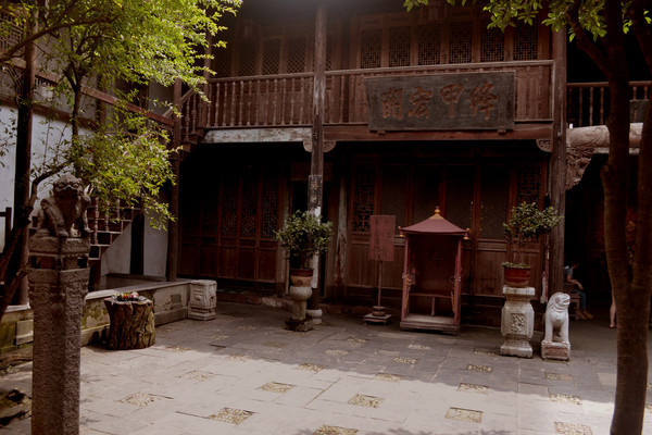 �ų�����