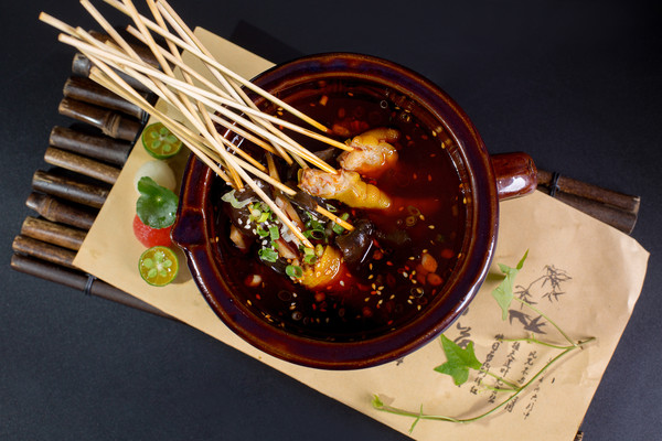 ��צ����