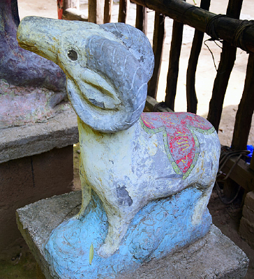 ʯ������