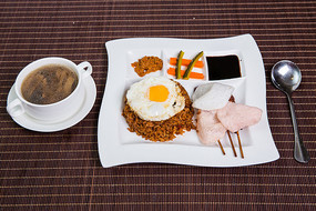 �����׷��ײ�