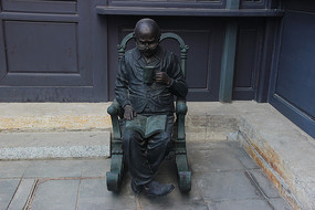 ���ʱ����үүͭ��