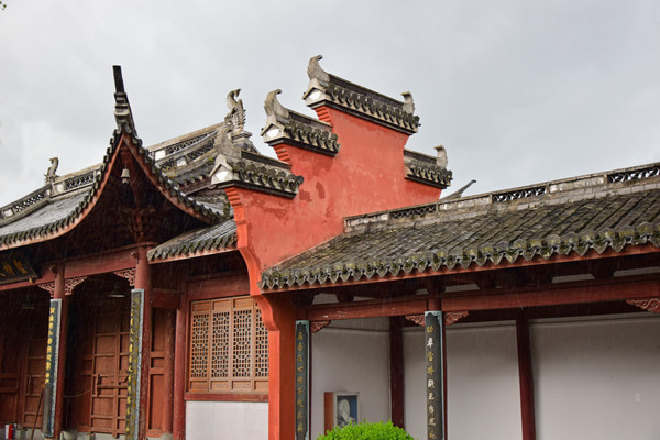 ���߹Ž����ϵ���ͷǽ