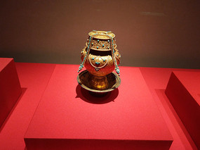 �鱦���˿����