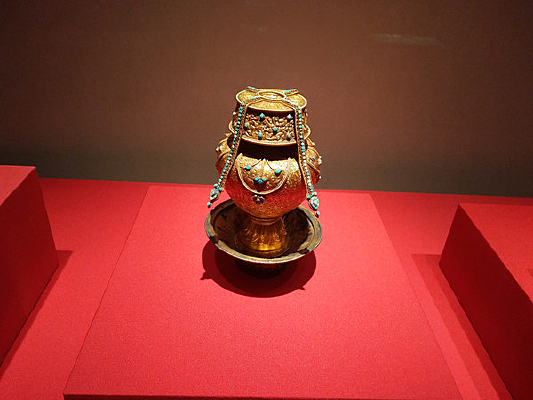 �鱦���˿����